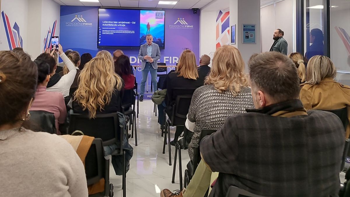 Семинар окупио бројне менаџере и руководиоце