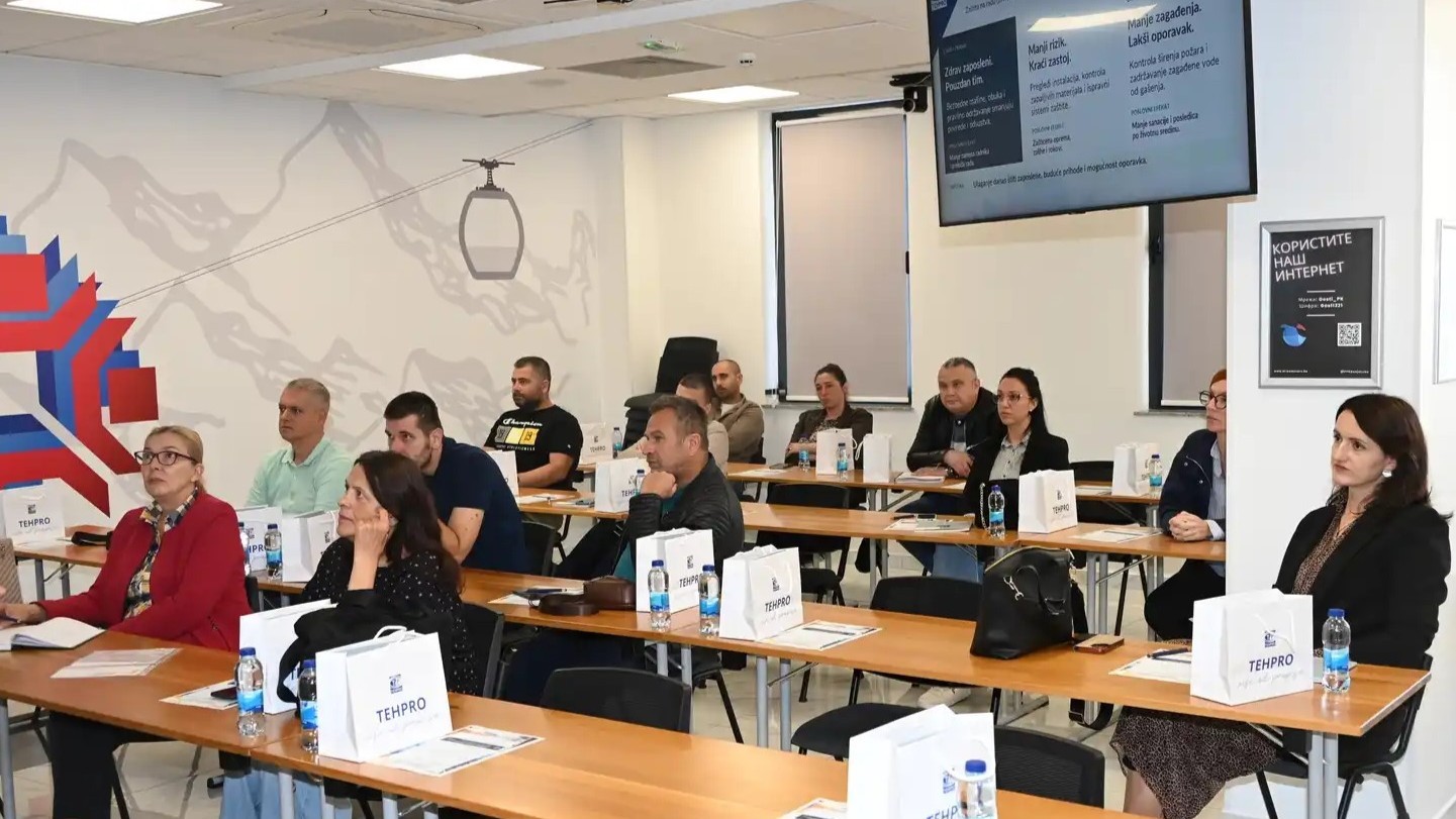 Савјетовање на тему заштите на раду, заштите од пожара, стручног оспособљавања и регулаторне усклађености